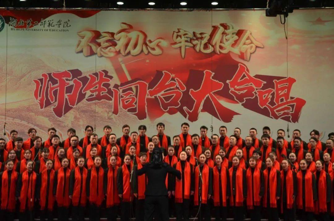宋徽宗被俘后9年生14个孩子，为了苟且偷生，他的行为有多不齿？
